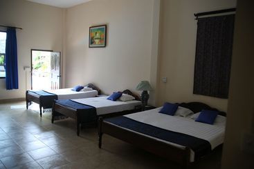 هتل Beach Club Resort