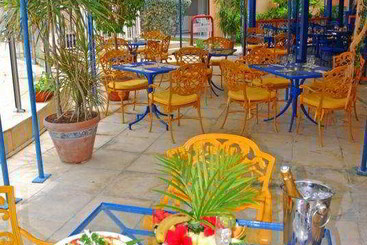 هتل Flamboyant  Le Village
