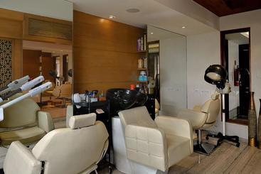 Fortune District Centre, Ghaziabad   Member Itc S Hotel Group