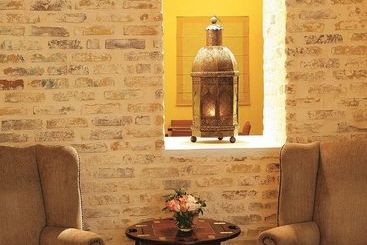 هتل The Captain S House Boutique