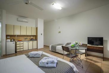 هتل Costantiana Beach  Apartments