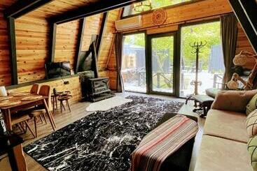 تختخواب و صبحانه Sapanca Keyf I Dere Bungalov