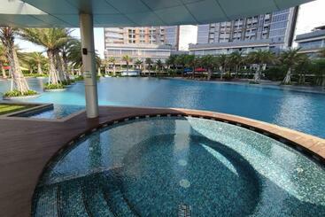 2 Room 3beds Near Pik Avenue With Beautiful View