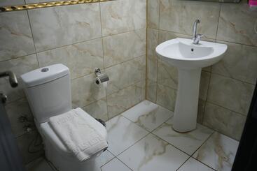 Grand Niki Hotel & Spa