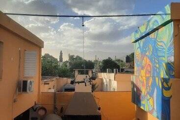 بنسيون Hostel La Casa De Li   En