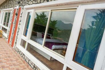 פנסיון Tarana Cottage By Namastexplorer