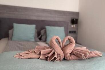 تختخواب و صبحانه Duna Centroom