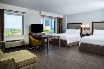 Отель Hampton Inn & Suites Miami Wynwood Design District