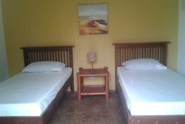هتل Panglao Palms Apartelle