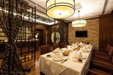 בית מלון כפרי Ramada Plaza By Wyndham Izmit