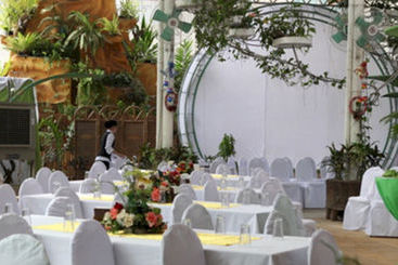 هتل Reddoorz Plus Near Mendoza Park