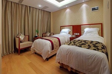 هتل Starway Regan International