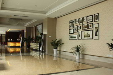 هتل Starway Regan International