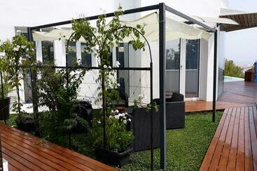 펜션 Villa Luxury Paradise Suites