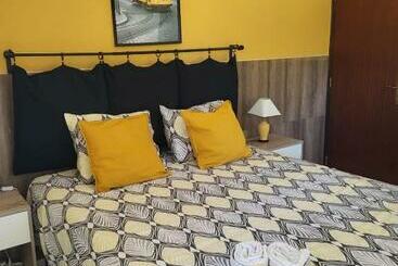 تختخواب و صبحانه Casa Rochinha