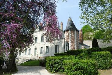 پانسیون Château Des Basses Roches