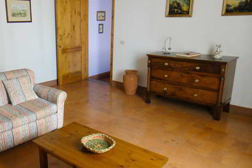 Tenuta Di Colle Alberti Agriturismo