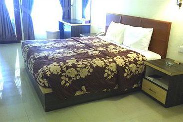 هتل Bintan Cabana Beach Resort