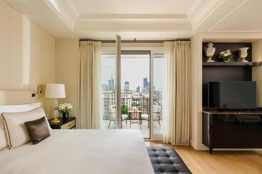 Palazzo Parigi Hotel & Grand Spa   Lhw