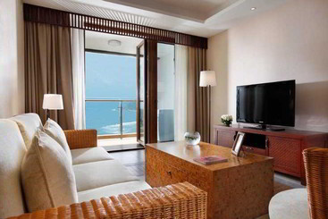 アパートホテル Serenity Coast Resort