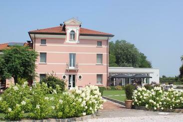 فندق Villa Maria Luigia