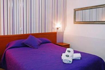 Hostal Colón