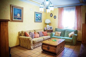 هتل Hosteria Los Laureles
