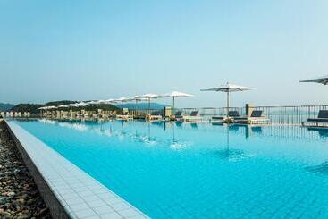 בית מלון כפרי Como Point Yamu, Phuket  Sha Extra Plus