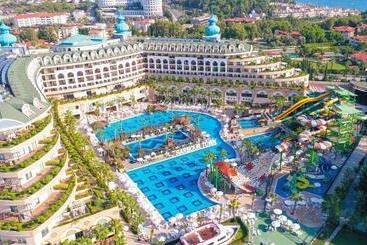 Crystal Sunset Luxury Resort & Spa - Ultimate All Inclusive