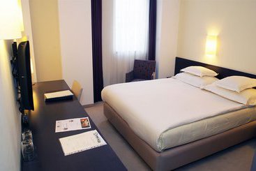 Nobel Design Hotel
