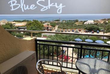 هتل Blue Sky