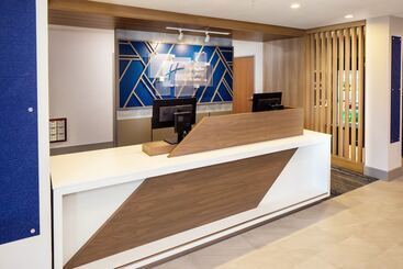 فندق Holiday Inn Express And Suites Los Alamos Entrada Park, An Ihg