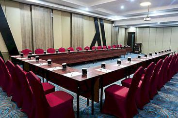 هتل Mercure Palu