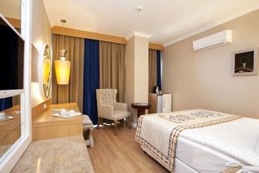 هتل Quattro Beach Spa & Resort   All Inclusive