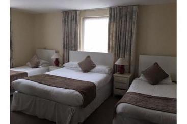 هتل Runnymede Court
