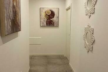 تختخواب و صبحانه A Casa Di Lella