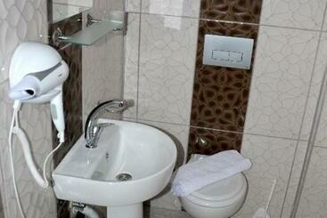 تختخواب و صبحانه Belek Gold Pansiyon