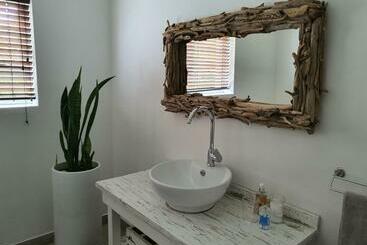 پانسیون Plett57 Self Catering Room No2