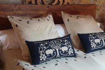 تختخواب و صبحانه Chambre Et Table D Hôtes La Grande Ourse