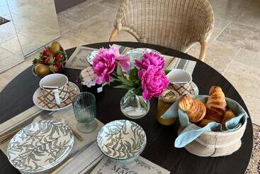 Bed and Breakfast Domaine Des Eucalyptus
