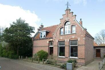 تختخواب و صبحانه Familiesuite Molenstraat