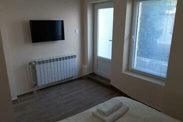 پانسیون Guest Rooms Deva