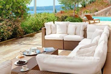 Corfu Luxury Villas