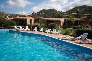 اقامتگاه Villaggio Costa Paradiso