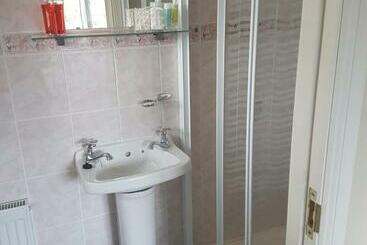 Woodview Bed & Breakfast
