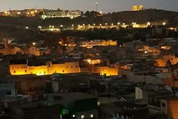 پانسیون Palais Alfirdaous Medina