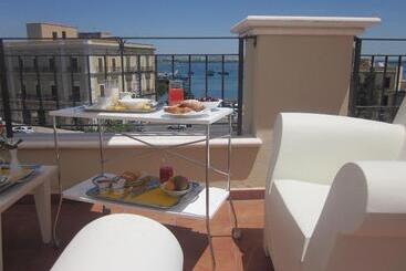 ホテル Albergo Del Sole