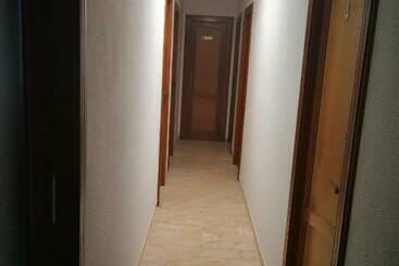 פנסיון Economico No Es 1 Hotel Check In De 15 A 18 Horas