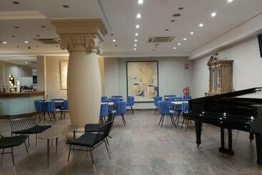 هاستل Micampus Burgos Centro Student Residence