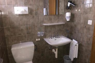 בית מלון כפרי Boutique Hôtel Le Déserteur
